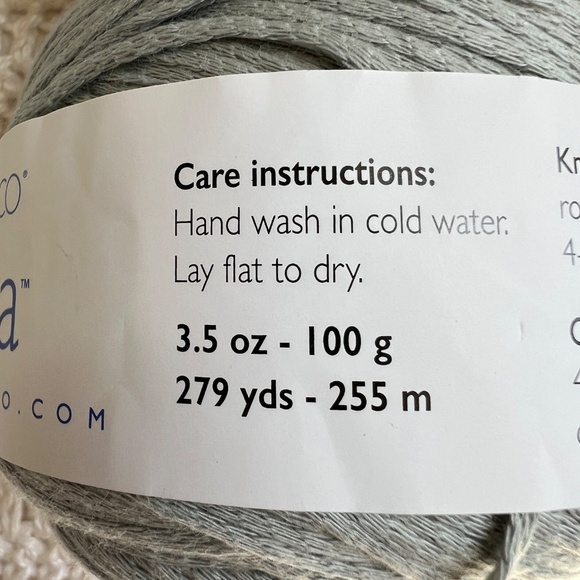 3 Balls Berroco Vera Cotton Viscose Blend Yarn 100 g ea Colour Green 11516 11506 - Picture 6 of 7